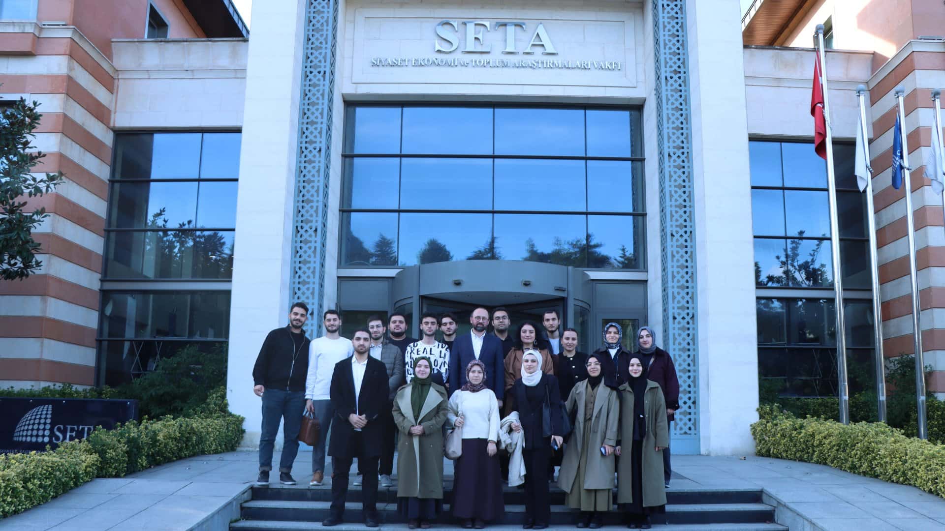 Students Explored Türkiye’s Think-Tank Ecosystem at SETA